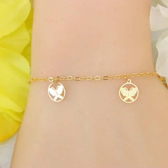 "Minimalist Bracelet, Sleek & Modern Design, Women’s Fashion, YC110276-B - Picture 1 of 10